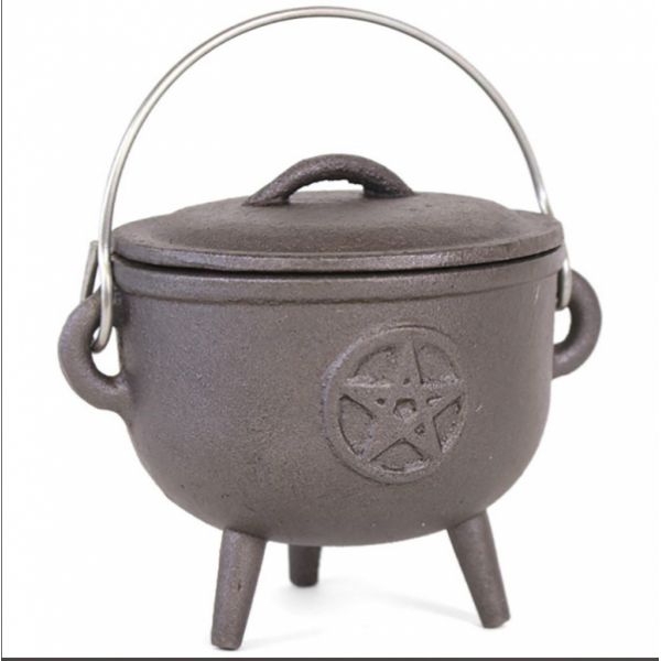 Cast Iron Cauldron with pentagram 7cm 